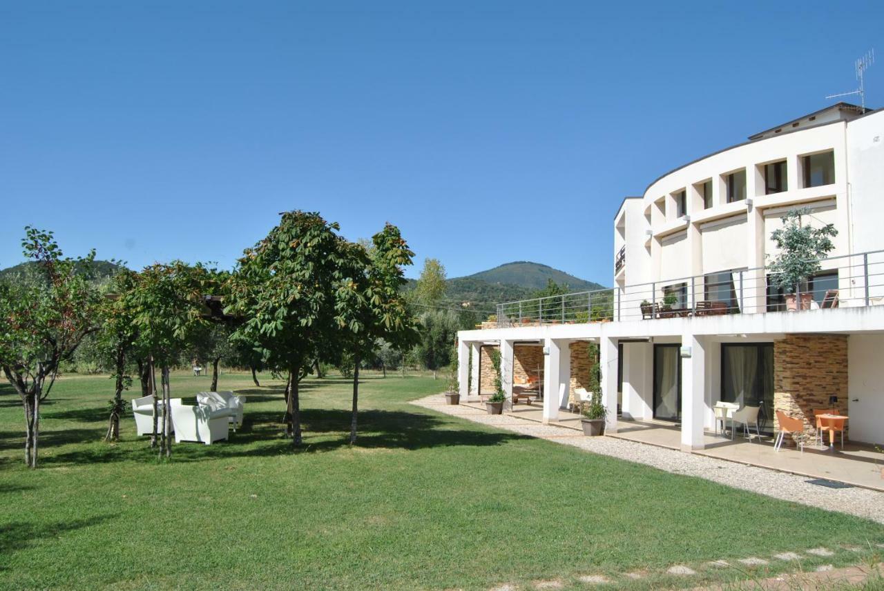 발로 델라 루카니아 Corbezzolo B&B 외부 사진